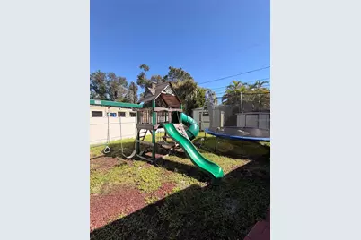 4413 Crestwood Drive N, Saint Petersburg, FL 33714 - Photo 35