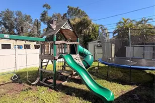 4413 Crestwood Dr N, Saint Petersburg, FL 33714 - Photo 35