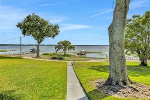 1614 Lake Ariana Blvd, Auburndale, FL 33823 - Photo 1