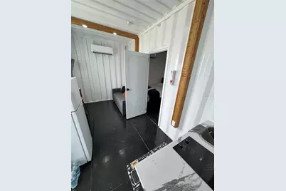 Condo. Entre Olas Carr. #686, Bo. Puerto Nuevo, Vega Baja, PR 00694 - Photo 23