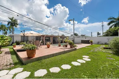 Urb. Torrimar Paseo De La Alhambra #1-16, Guaynabo, PR 00966 - Photo 15