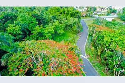 Riverside Gated Community Riverside Street, Guaynabo, PR 00971 - Photo 11