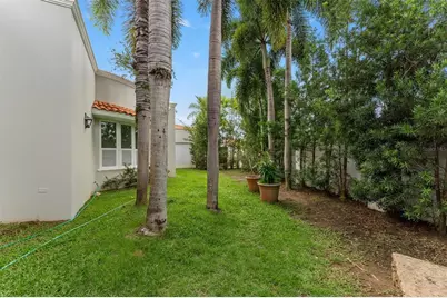 Paseo De La Fuente Tivoli St #D9, San Juan, PR 00926 - Photo 19