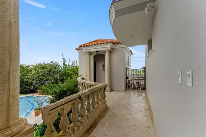 Paseo De La Fuente Tivoli St #D9, San Juan, PR 00926 - Photo 15