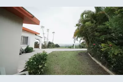992 NE Pablo Nieves (Cocolo) Street NE #1, Luquillo, PR 00773 - Photo 5