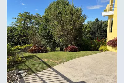 Carr 950 Km 1.2 Int Bo. Higuerillo, Sector La Suiza #21, Naguabo, PR 00718 - Photo 3