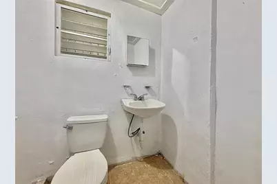 152 Calle San Juan, Arecibo, PR 00612 - Photo 17