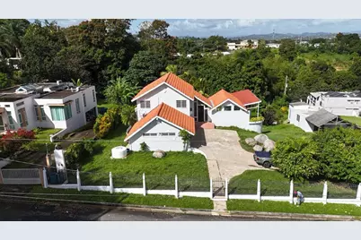 151 Alturas Tejas, Las Piedras, PR 00771 - Photo 3