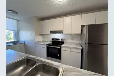 Villas De Parkville I Avenida Lopategui, Guaynabo, PR 00969 - Photo 5