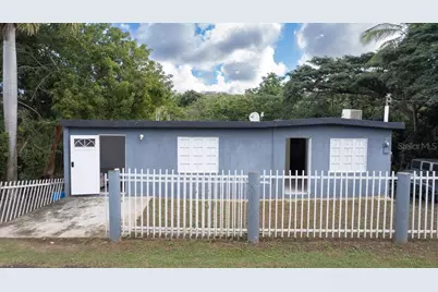 63 Sector Villa Borinquen, Vieques, PR 00765 - Photo 1