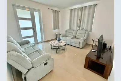 Carr 115 Km 8.7 Calle Hostos, Rincon, PR 00677 - Photo 5