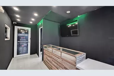 Urb. La Rosaleda Ea10 Ave. Boulevard Monroig, Toa Baja, PR 00949 - Photo 9