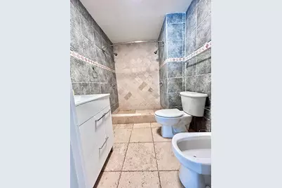 6410 Ave Isla Verde #3F Este, Carolina, PR 00979 - Photo 11