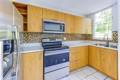 Alturas De Piedras Blanca Units D-202, Guaynabo, PR 00969 - Photo 3