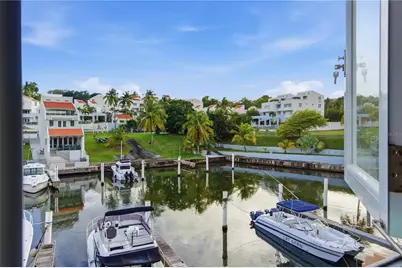 25 Plaza Mayor, Humacao, PR 00791 - Photo 21