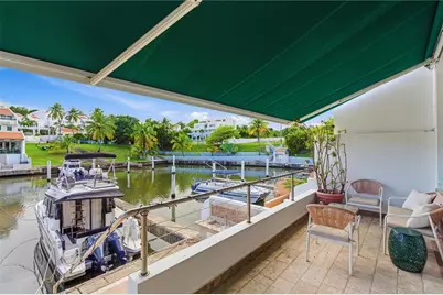 25 Plaza Mayor, Humacao, PR 00791 - Photo 9