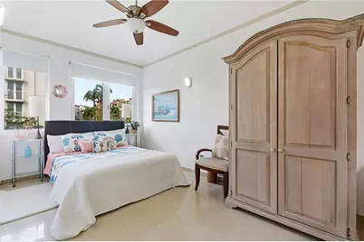 25 Plaza Mayor, Humacao, PR 00791 - Photo 23