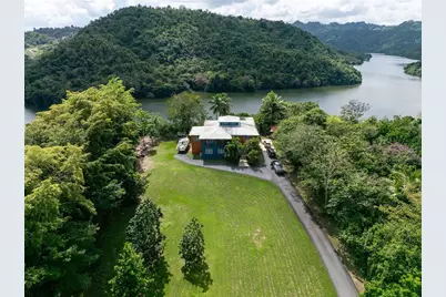 7 Carr 827 Km 1.0 Sector Los Llanos, Toa Alta, PR 00953 - Photo 1