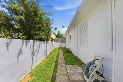 D32 Calle Roma, Guaynabo, PR 00966 - Photo 17