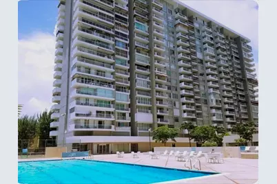 37 Ave. Isla Verde #1115, Carolina, PR 00979 - Photo 3