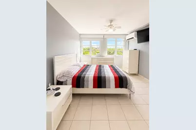 Ave. San Ignacio Prados Del Monte, Guaynabo, PR 00969 - Photo 11