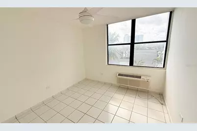 37 Isla Verde Ave. #203, Carolina, PR 00979 - Photo 15