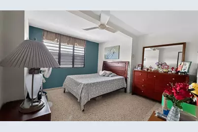 1 Hnas Davila, Betances Esq AÂ d, Bayamon, PR 00959 - Photo 5