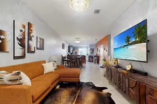 1452 SE 24th Ave, Homestead, FL 33035 - Photo 3