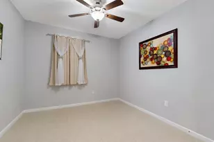 1452 SE 24th Ave, Homestead, FL 33035 - Photo 5