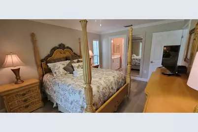 6110 Country Club Way #201, Sarasota, FL 34243 - Photo 9