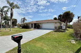 468 Ceil Dr, Nokomis, FL 34275 - Photo 1