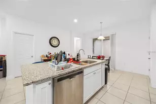 9790 Amber Chestnut Wy, Winter Garden, FL 34787 - Photo 5