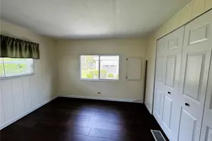 139 Royal Palm Dr, Leesburg, FL 34748 - Photo 33