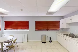 227 Central Ave, Sarasota, FL 34236 - Photo 11