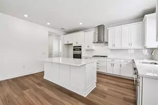 7571 Hawkstone Dr, Sarasota, FL 34241 - Photo 5