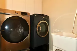 8044 Rural Retreat Ct, Orlando, FL 32819 - Photo 11