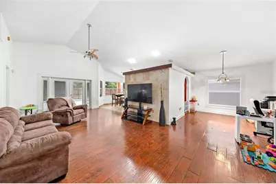 615 Maple Forest Drive, Orlando, FL 32825 - Photo 9