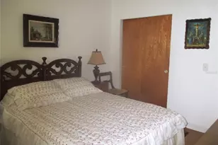 4154 57th St N, Kenneth City, FL 33709 - Photo 9