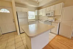 8340 Wingate Dr, Sarasota, FL 34238 - Photo 5