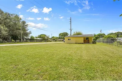 2102 Avenue P, Fort Pierce, FL 34950 - Photo 29