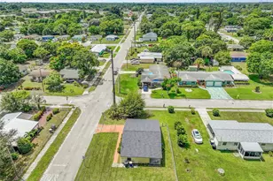 2102 Ave P, Fort Pierce, FL 34950 - Photo 9