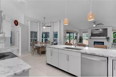 5252 Grove Manor, Lady Lake, FL 32159 - Photo 15