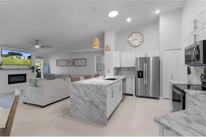 5252 Grove Manor, Lady Lake, FL 32159 - Photo 11