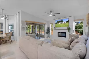 5252 Grove Mnr, Lady Lake, FL 32159 - Photo 21