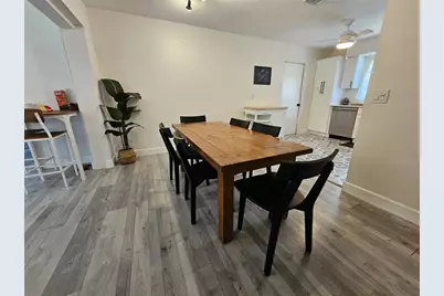 6442 Colonial Drive, Sarasota, FL 34231 - Photo 3