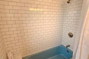 6442 Colonial Dr, Sarasota, FL 34231 - Photo 17