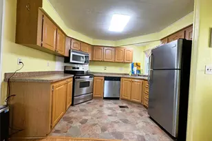 151 Hibiscus Way, Leesburg, FL 34748 - Photo 5