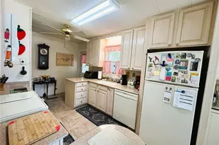 141 Azalea Trail, Leesburg, FL 34748 - Photo 5