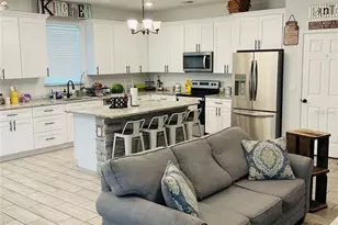 515 5th St S, Dundee, FL 33838 - Photo 9