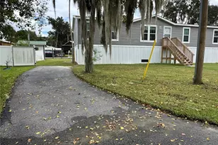 55744 Holiday Cir, Astor, FL 32102 - Photo 3